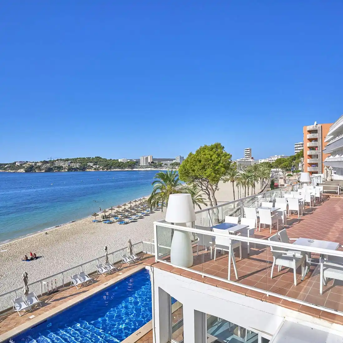 Aussicht Flamboyan Beach Hotel Spa